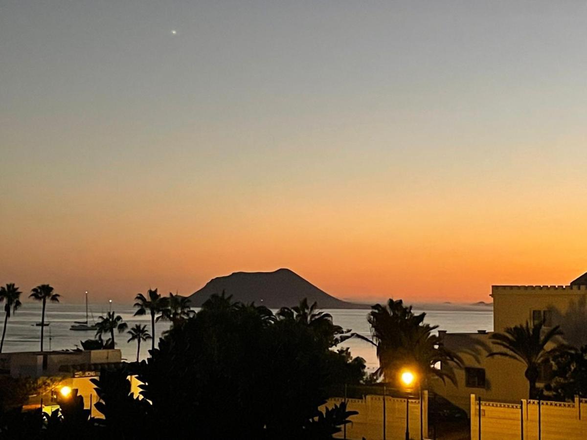 Alojamiento Playa Centro Corralejo 16 Buitenkant foto